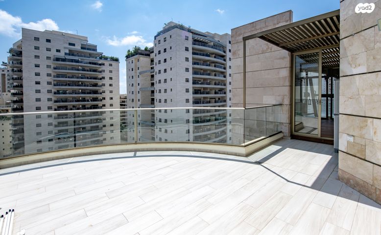 גג/ פנטהאוז, אליהו בן חור, הדר המושבות החדשה / אם המושבות החדשה, פתח תקווה