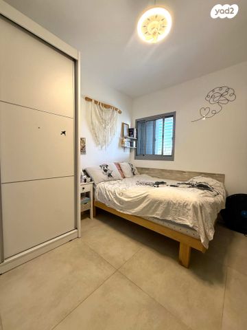 דירת גן, מבוא שקד, ערד