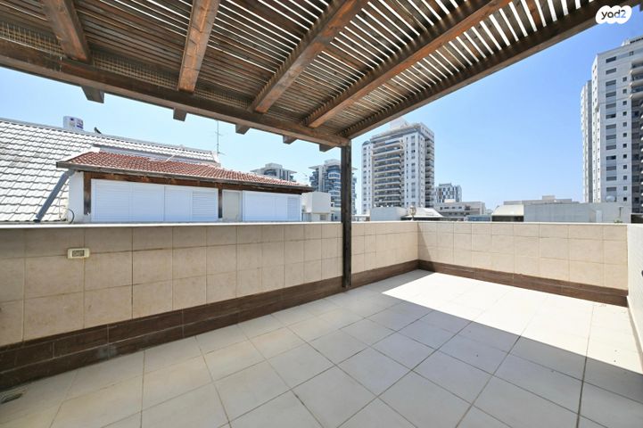 גג/ פנטהאוז, קרית כרמים, ראשון לציון