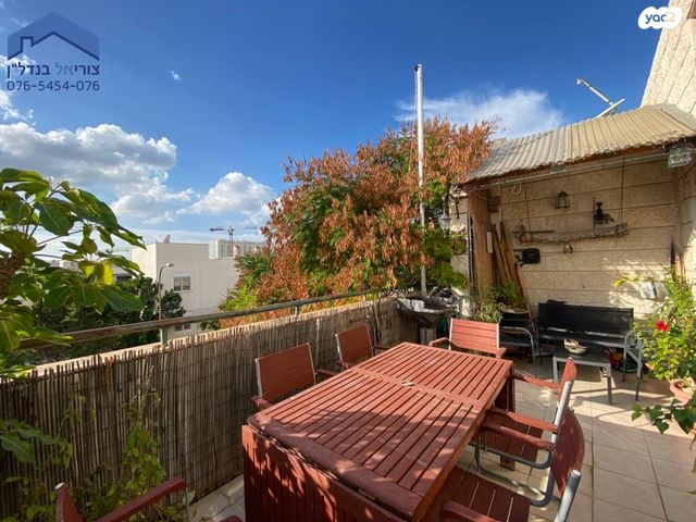 גג/ פנטהאוז, לבונה, הנחלים, מודיעין מכבים רעות