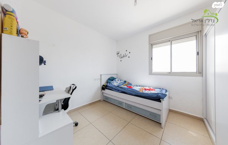 דירה, רמת הגולן 16, רובע ה', אריאל