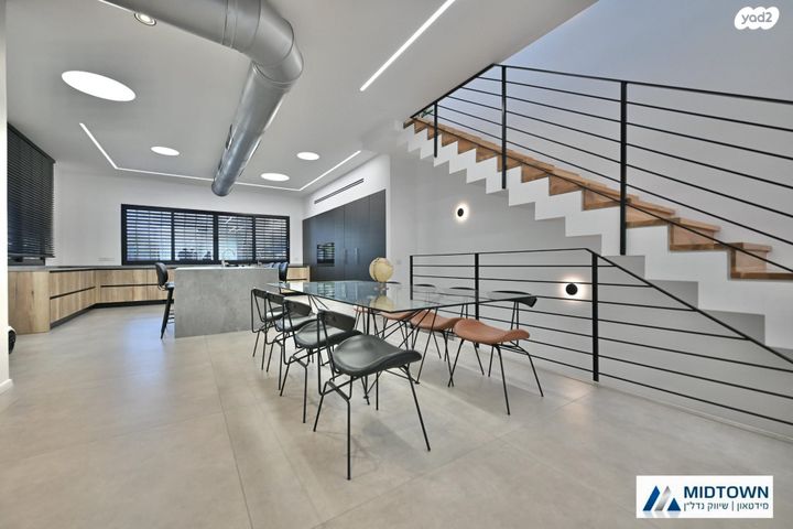 דו משפחתי, הפארק, כפר סבא