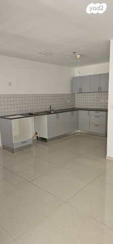 דירה, מנדל זינגר, סביוני הכרמל, חיפה