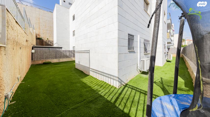 דירת גן, עיר היונה 16, רובע ה', אריאל