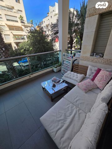 דירה, שמואל שניצר, אזורי חן, גימל החדשה, תל אביב יפו