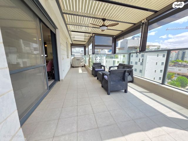 דירה, כרמי גת, קרית גת