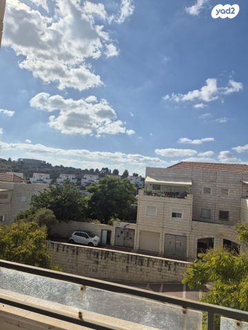 דירה, כחלית ההרים, הפרחים, מודיעין מכבים רעות