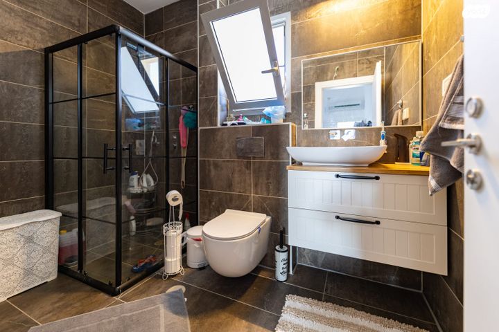 גג/ פנטהאוז, הכלניות, שדרות