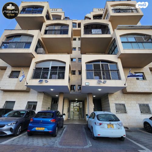 דירה, לח"י, טירת כרמל