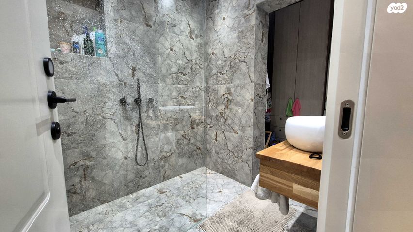 דירה, עמק איילון, הנחלים, מודיעין מכבים רעות