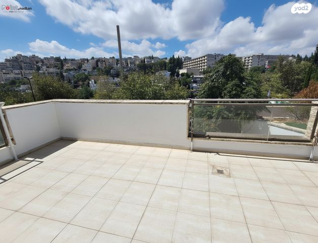 כתריאל טחורש 