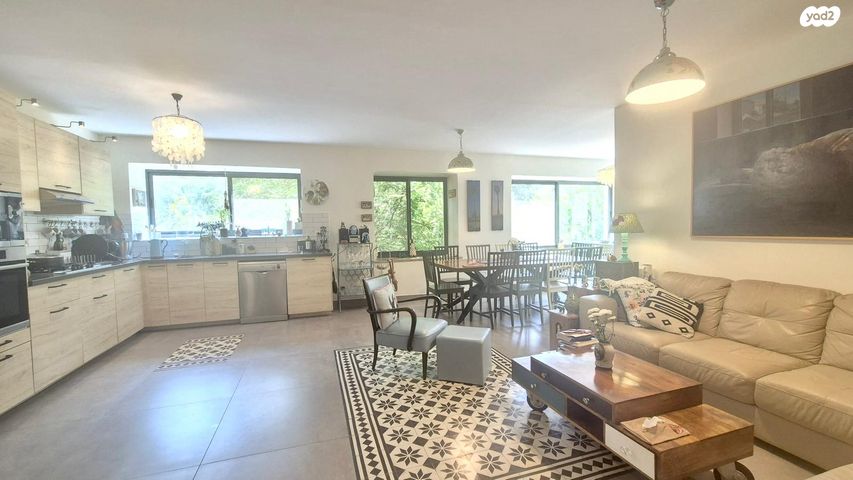 דירה, בקעה, ירושלים