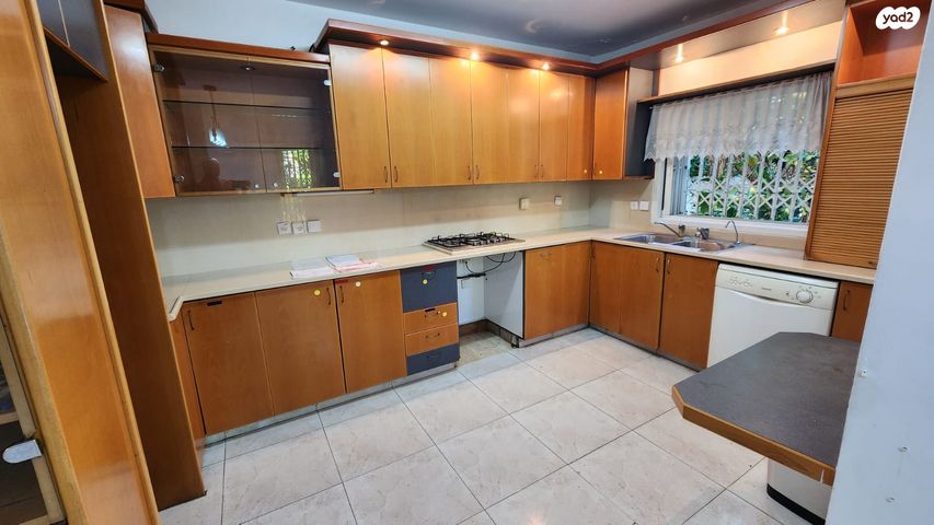 דירת גן, ביל"ו, מרכז דרום, רעננה