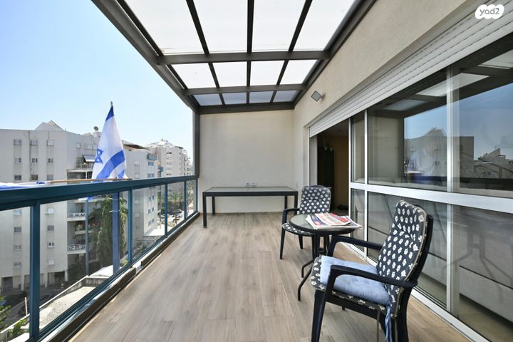 גג/ פנטהאוז, קרית כרמים, ראשון לציון