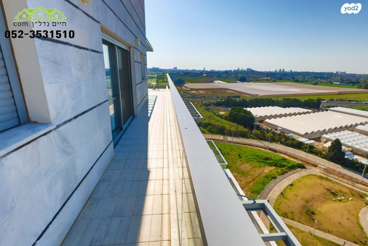 גג/ פנטהאוז, בית דגן