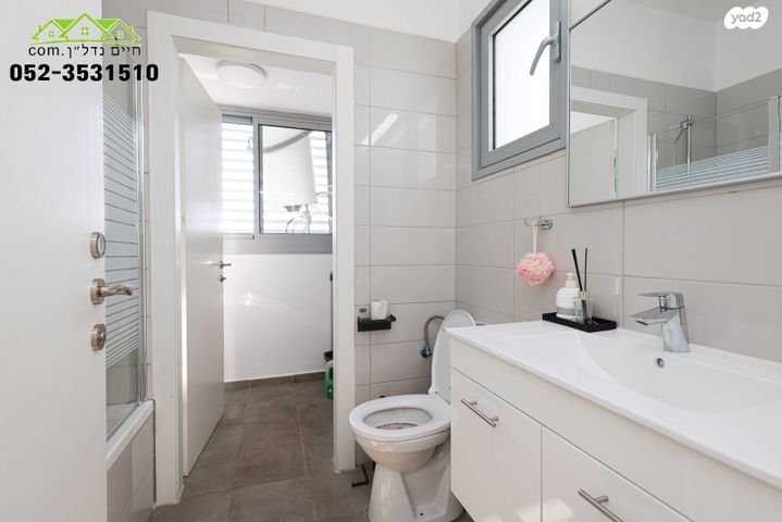 גג/ פנטהאוז, בית דגן