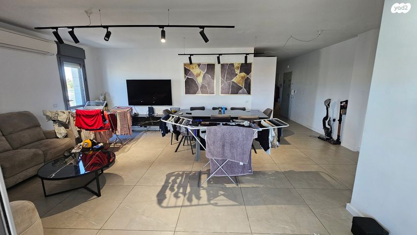 גג/ פנטהאוז, שדרות החוצבים, נופי החורש, מבשרת ציון