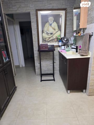 דירה, רחבת גדעון בן יואש, מלכי ישראל, קרית גת