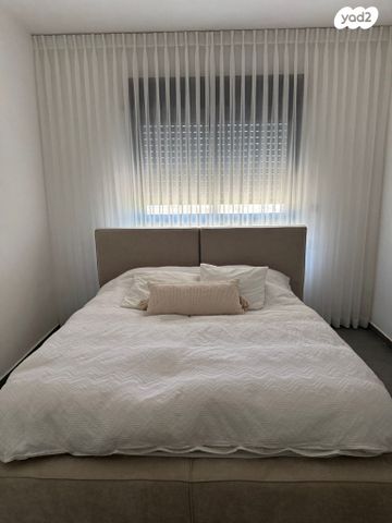 דירה, עיר היין, אשקלון