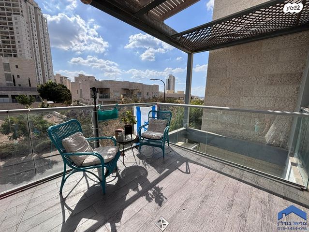 דירה, חשוון, הכרמים, מודיעין מכבים רעות