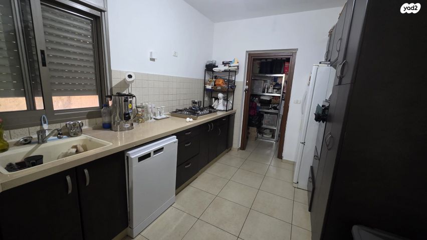 דו משפחתי, גדרה