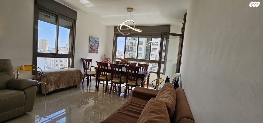 דירה, לואיס ברנדייס, רוממה, ירושלים