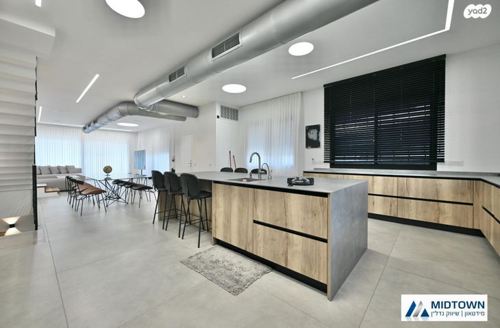 דו משפחתי, הפארק, כפר סבא