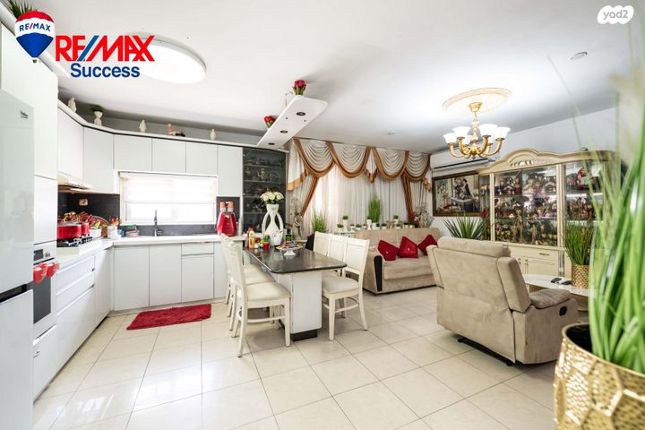 דופלקס, אנה פרנק 6, מרכז העיר, לוד