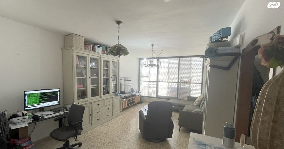 דירה, אמיל זולא, תל אביב יפו