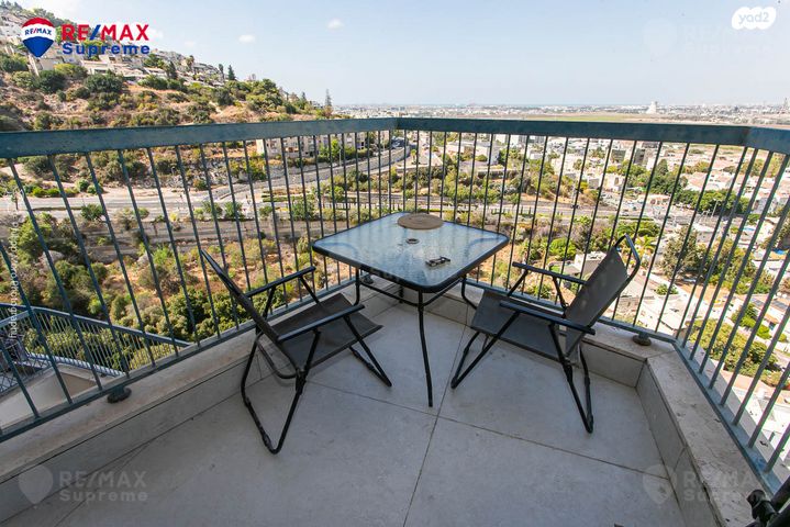 דירה, יפה נוף 22, נשר