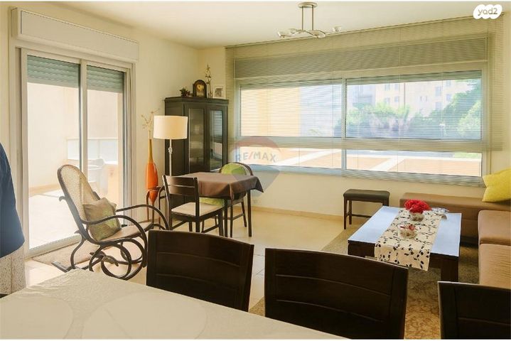 דירה, שדרות לוי אשכול 57, הגוש הגדול, רמת אביב החדשה, נופי ים, תל אביב יפו