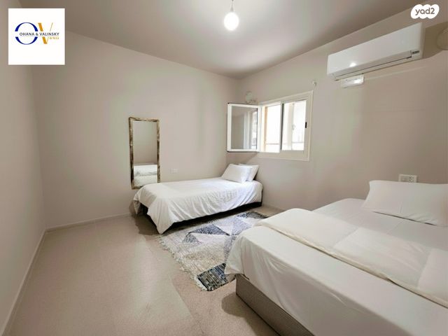 דו משפחתי, מעגן