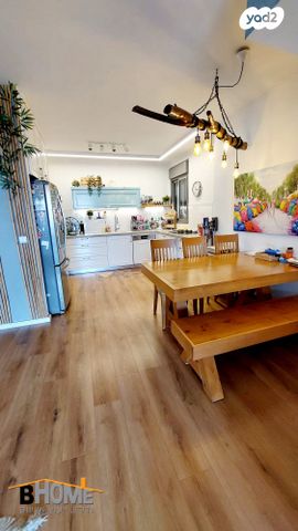 דירה, רמת אמיר, קדימה צורן