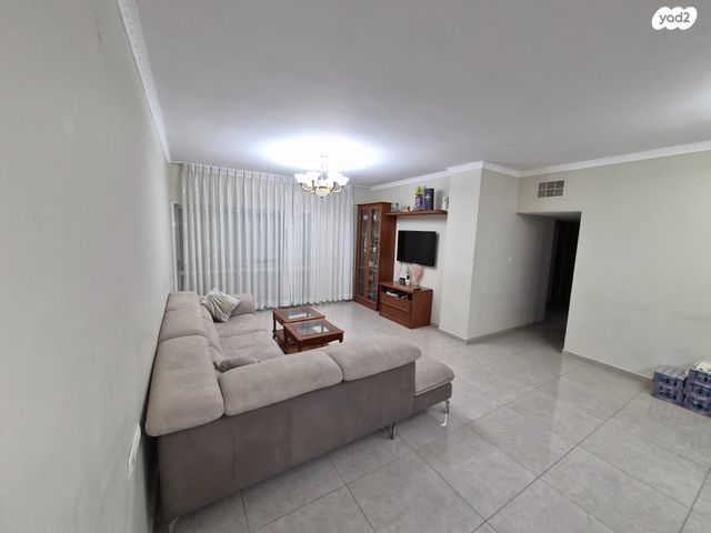 דירה, מבצע נחשון 74, שכונה ו', באר שבע