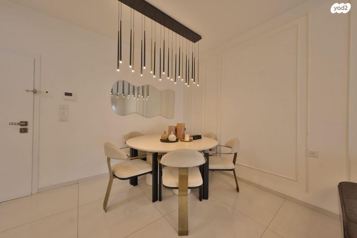 דירה, י.ל. פרץ, אברמסקי, קרית אתא