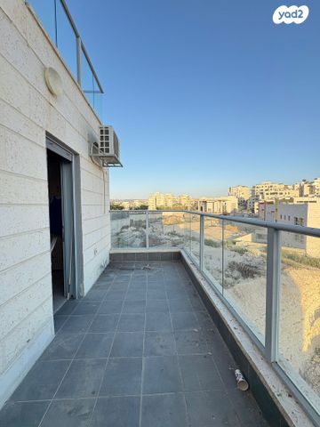 דירה, ריש לקיש 21, רמת עזרא / רמת בית שמש ד-2, בית שמש