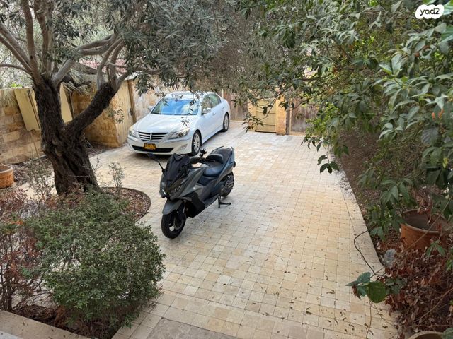 בית פרטי/ קוטג', המשוררת רחל, נאות שקמה, ראשון לציון