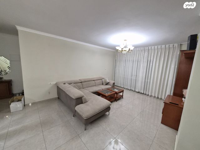 דירה, מבצע נחשון 74, שכונה ו', באר שבע