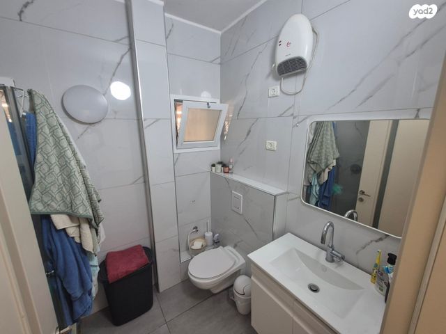 דירת גן, המחתרת 14, אלמוגים, קרית ים