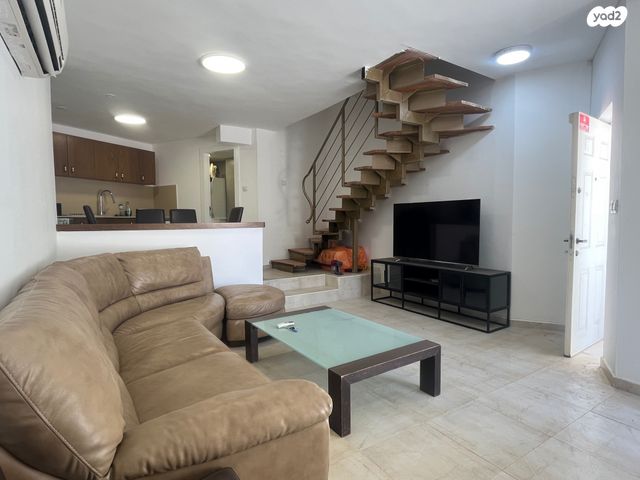 בית פרטי/ קוטג', נחל עמרם, דקל, אילת