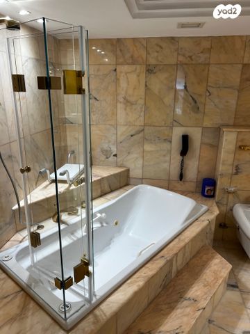 דירה, אלי לנדאו 60, הרצליה פיתוח, הרצליה