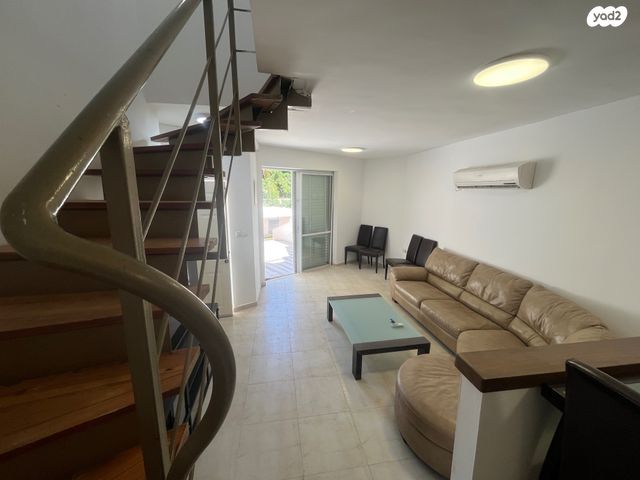 בית פרטי/ קוטג', נחל עמרם, דקל, אילת