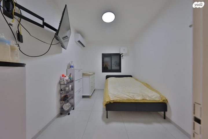 דירה, י.ל. פרץ, אברמסקי, קרית אתא