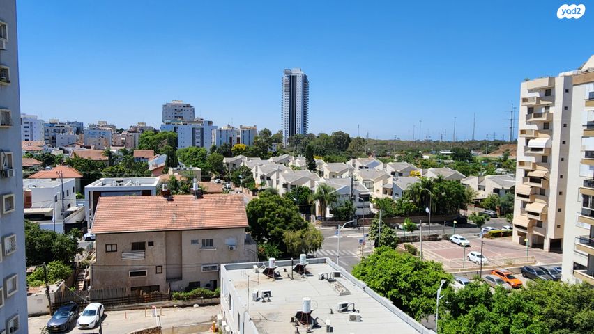 דירה, המעיין, כצנלסון, ראשון לציון