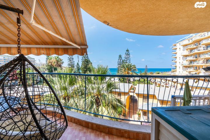 דירה, שדרות מנחם בגין 1, גבעת אולגה, חדרה