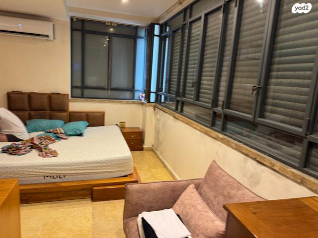 בית פרטי/ קוטג', המשוררת רחל, נאות שקמה, ראשון לציון