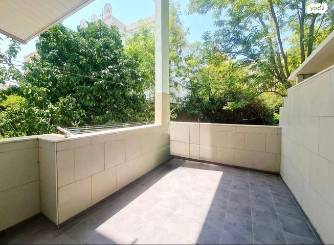 קיבוץ גלויות 