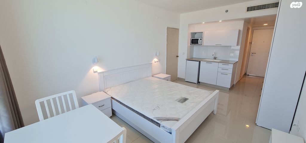 דירה, שדרות עובד בן עמי 2, נוף הטיילת, נתניה