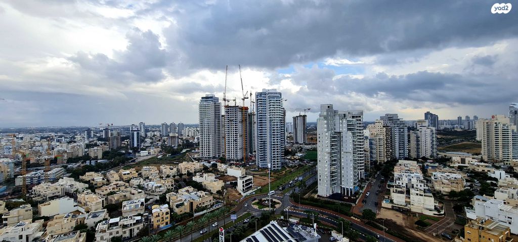 דירה, שדרות עובד בן עמי 2, נוף הטיילת, נתניה