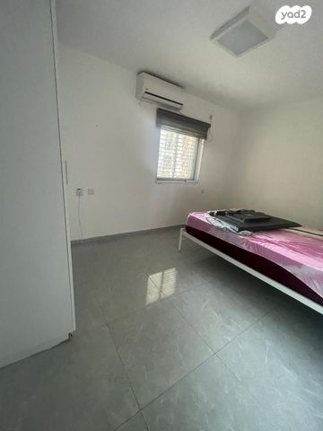 יחידת דיור, שדרות חטיבת הנגב, אילת